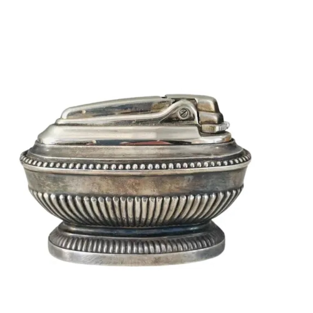 Antique Queen Anne Vintage Silver Table Lighter